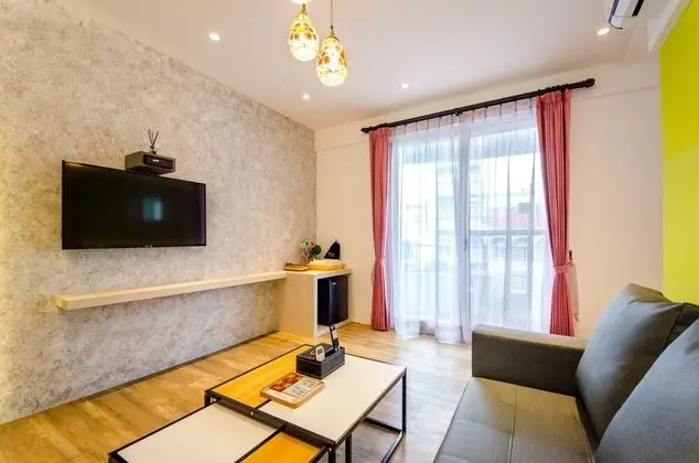 Deluxe Tek Büyük Yataklı Oda, Balkon, Şehir Manzaralı