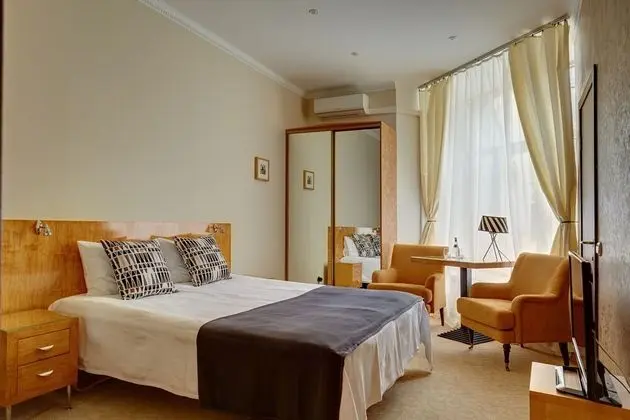 Classic Tek Büyük veya İki Ayrı Yataklı Oda, Şehir Manzaralı