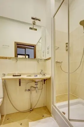 Classic Tek Büyük veya İki Ayrı Yataklı Oda, Şehir Manzaralı