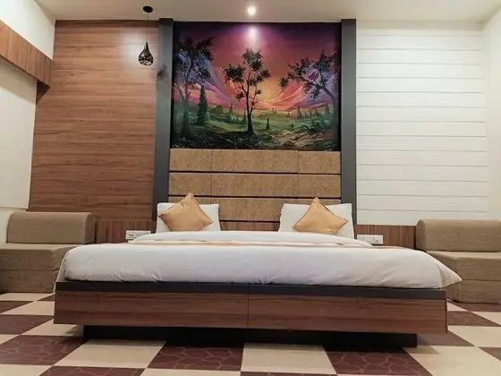 Deluxe Tek Büyük Yataklı Oda, Nehir Manzaralı