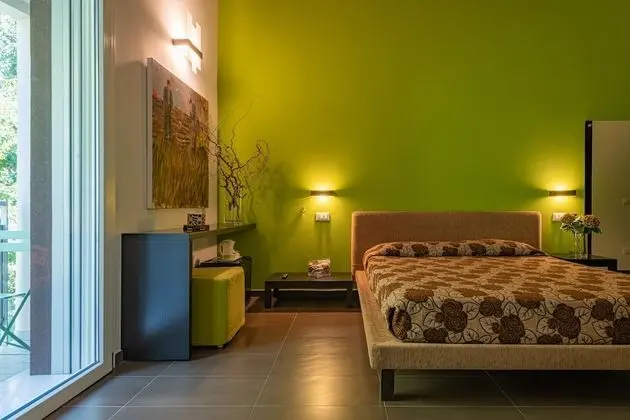 Tek Büyük Yataklı Oda