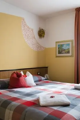 Classic Tek Büyük veya İki Ayrı Yataklı Oda, 1 Yatak Odası