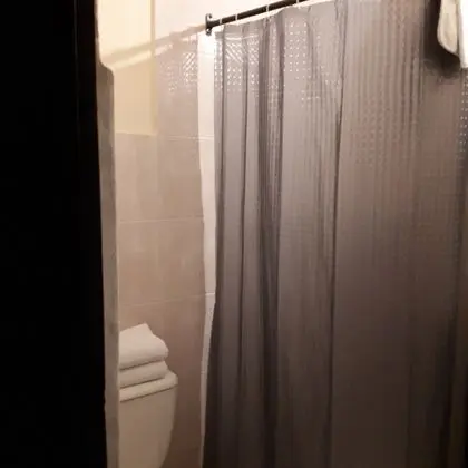 Büyük Yataklı Tek Kişilik Oda