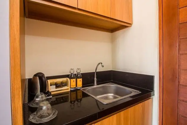Deluxe Tek Büyük Yataklı Oda, Balkon