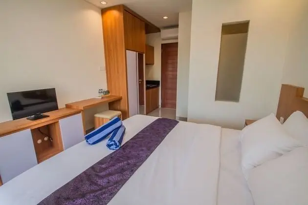 Deluxe Tek Büyük Yataklı Oda, Havuz Kullanımı