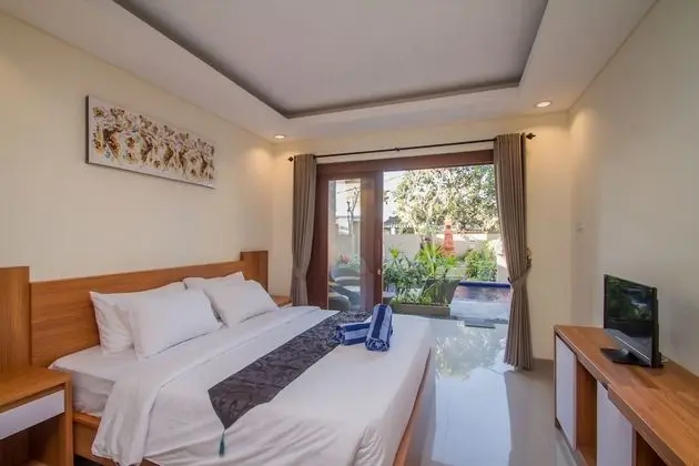 Deluxe Tek Büyük Yataklı Oda, Havuz Kullanımı