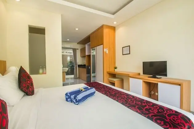 Deluxe Tek Büyük Yataklı Oda, Havuz Kullanımı