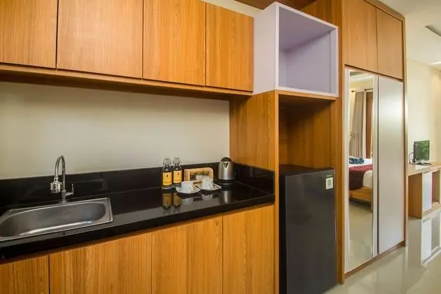 Deluxe Tek Büyük Yataklı Oda, Havuz Kullanımı