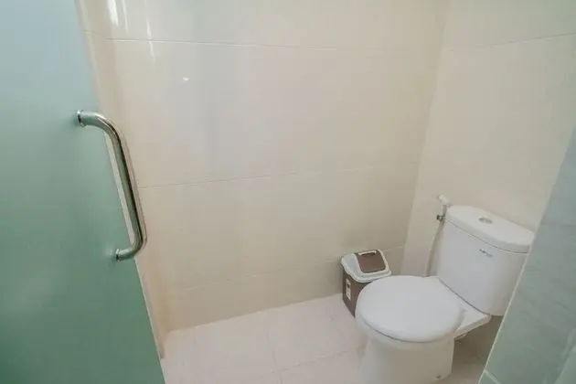 Deluxe Tek Büyük Yataklı Oda, Havuz Kullanımı