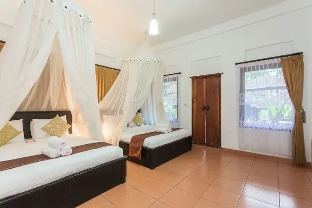 Deluxe Dört Kişilik Oda