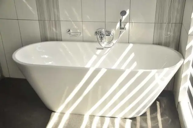 Deluxe Tek Büyük Yataklı Oda, Balkon