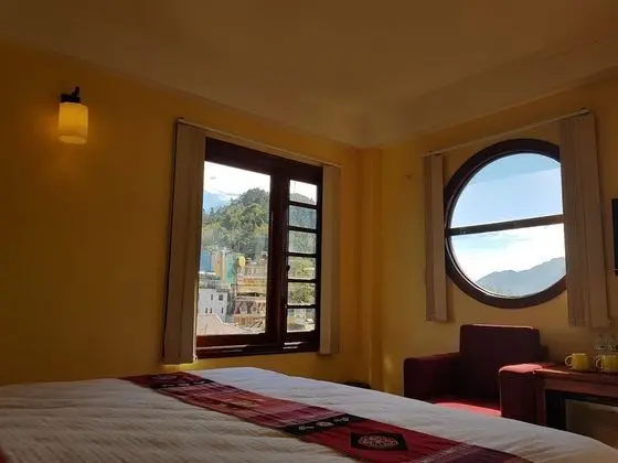 Deluxe Tek Büyük Yataklı Oda, Dağ Manzaralı