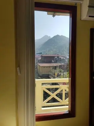 Deluxe Tek Büyük Yataklı Oda, Dağ Manzaralı