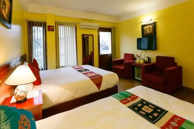 Deluxe Üç Kişilik Oda, Dağ Manzaralı