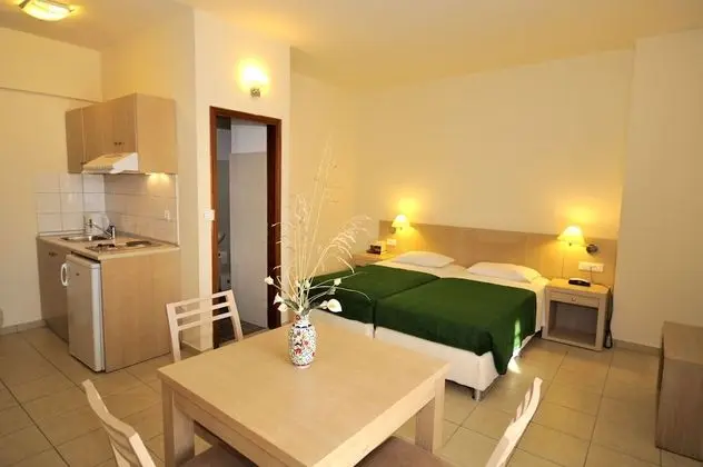 Stüdyo, Balkon, Bahçe Manzaralı