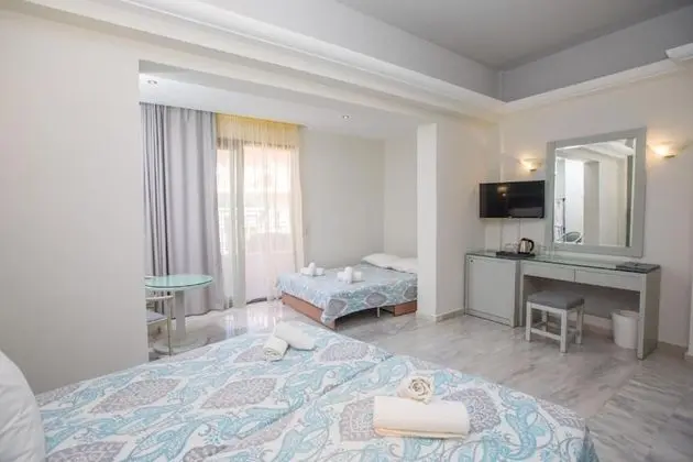 Quadruple Room City View