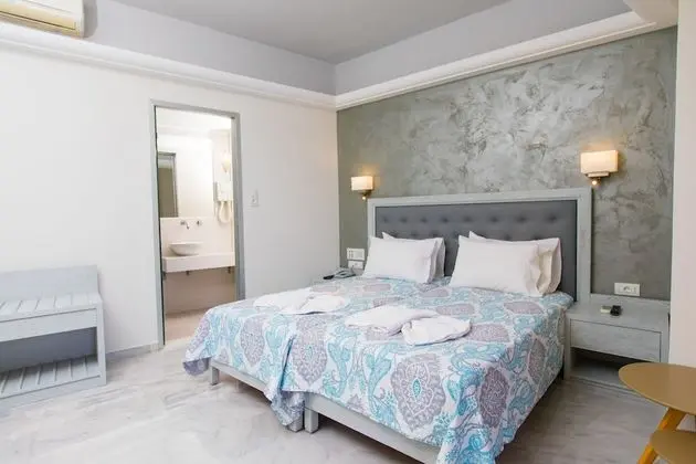 Quadruple Room City View