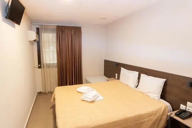 Economy Tek Büyük Yataklı Oda