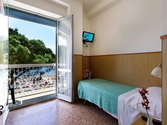 Tek Kişilik Oda, Balkon