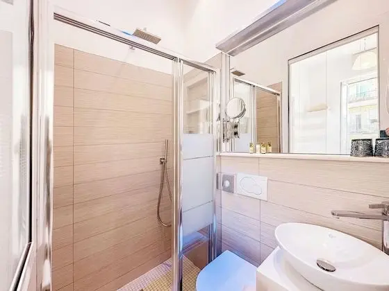 Classic Tek Büyük veya İki Ayrı Yataklı Oda, Balkon