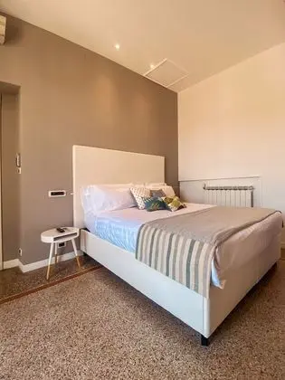 Comfort Tek Büyük veya İki Ayrı Yataklı Oda, Balkon