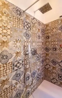 Comfort Tek Büyük veya İki Ayrı Yataklı Oda, Balkon