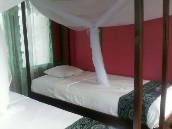 Ortak Ranzalı Oda, 1 Tek Kişilik Yatak, Ortak Banyo