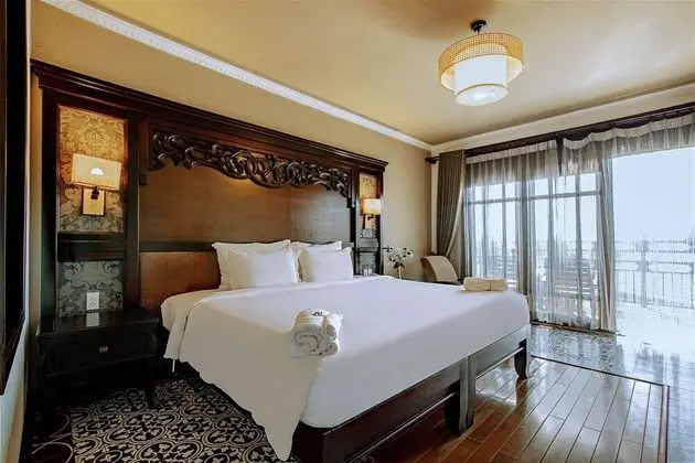 Deluxe Tek Büyük veya İki Ayrı Yataklı Oda, Balkon