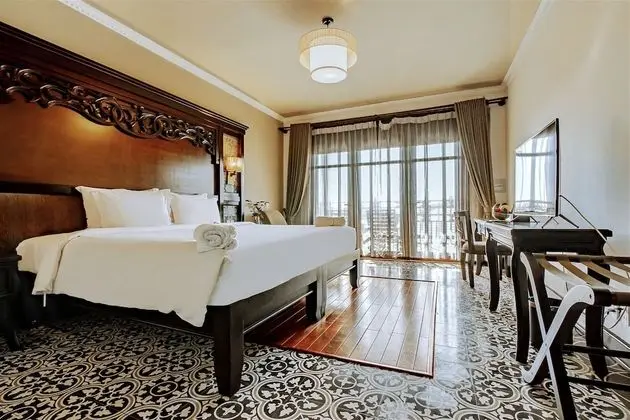 Deluxe Tek Büyük veya İki Ayrı Yataklı Oda, Balkon