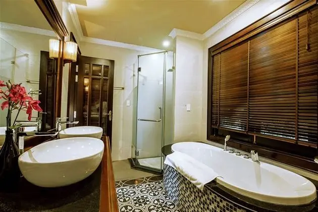 Premier Tek Büyük Yataklı Oda, Balkon