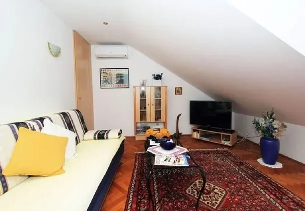Apart Daire (Anja - beautiful panoramic view - A1()