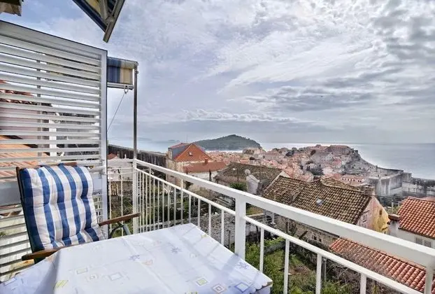 Apart Daire (Anja - beautiful panoramic view - A1()