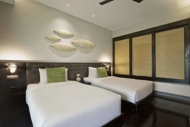 ANJALI Deluxe King Pool View