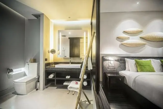 ANJALI Deluxe King Pool View