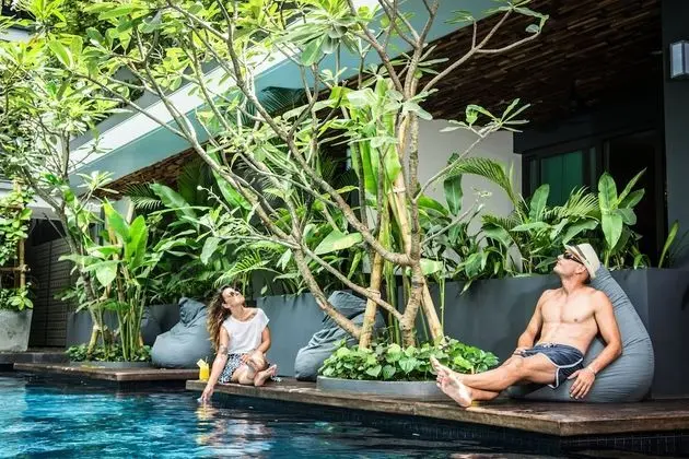 ANJALI Deluxe Pool Access Room