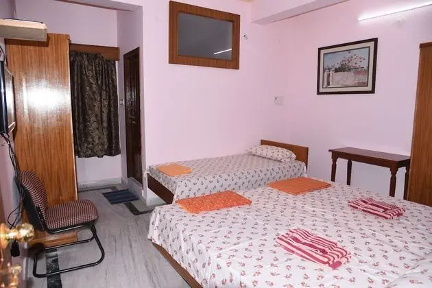 Luxury Üç Kişilik Oda, 3 Tek Kişilik Yatak