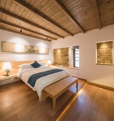 Comfort Tek Büyük Yataklı Oda