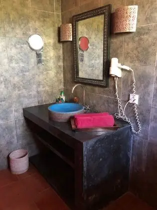 Standard Kır Evi, 1 Büyük (Queen) Boy Yatak, Bahçe Manzaralı