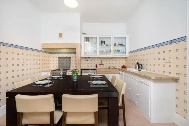 Apart Daire, 2 Yatak Odası, Sigara İçilmez