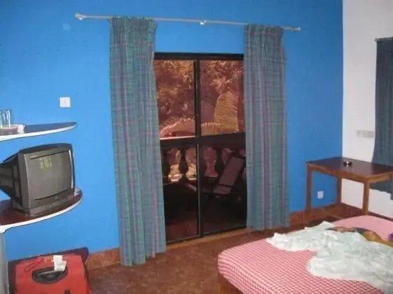 Oda, Havuz Kenarı