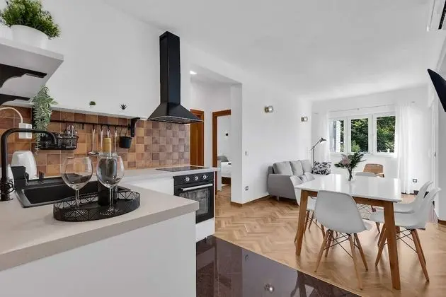 Apart Daire (Anka - amazing location - A8(6+2))