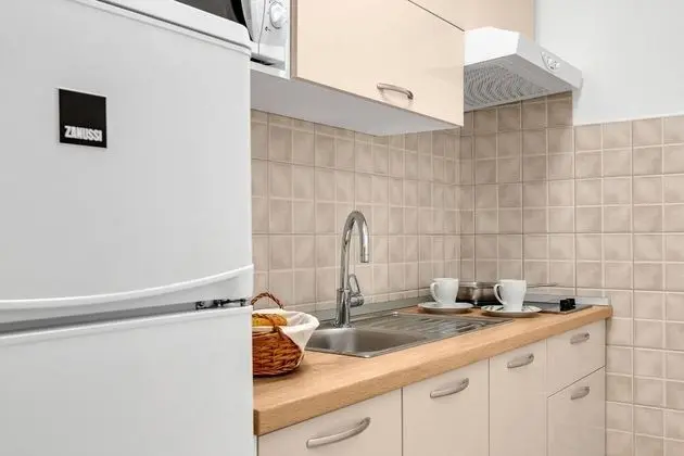 Stüdyo (Anka - amazing location - SA3(4))