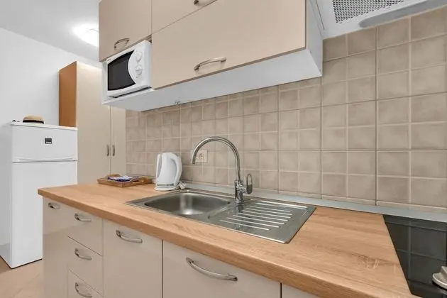 Stüdyo (Anka - amazing location - SA4(5))