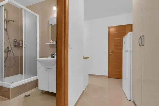 Stüdyo (Anka - amazing location - SA4(5))