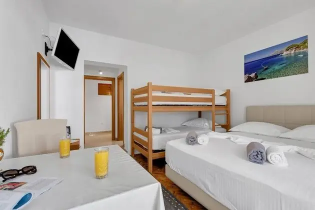 Stüdyo (Anka - amazing location - SA7(4))