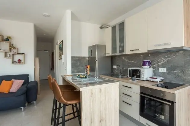 Luxury Tek Büyük Yataklı Oda