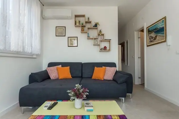 Luxury Tek Büyük Yataklı Oda