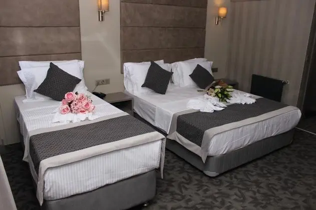Triple,şehir Manzaralı