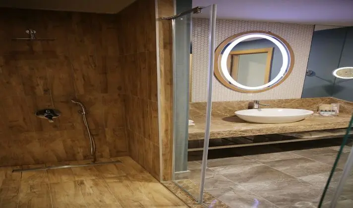 Standard Twin İki Ayrı Yataklı Oda