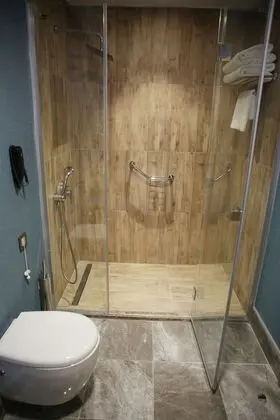 Standard Twin İki Ayrı Yataklı Oda